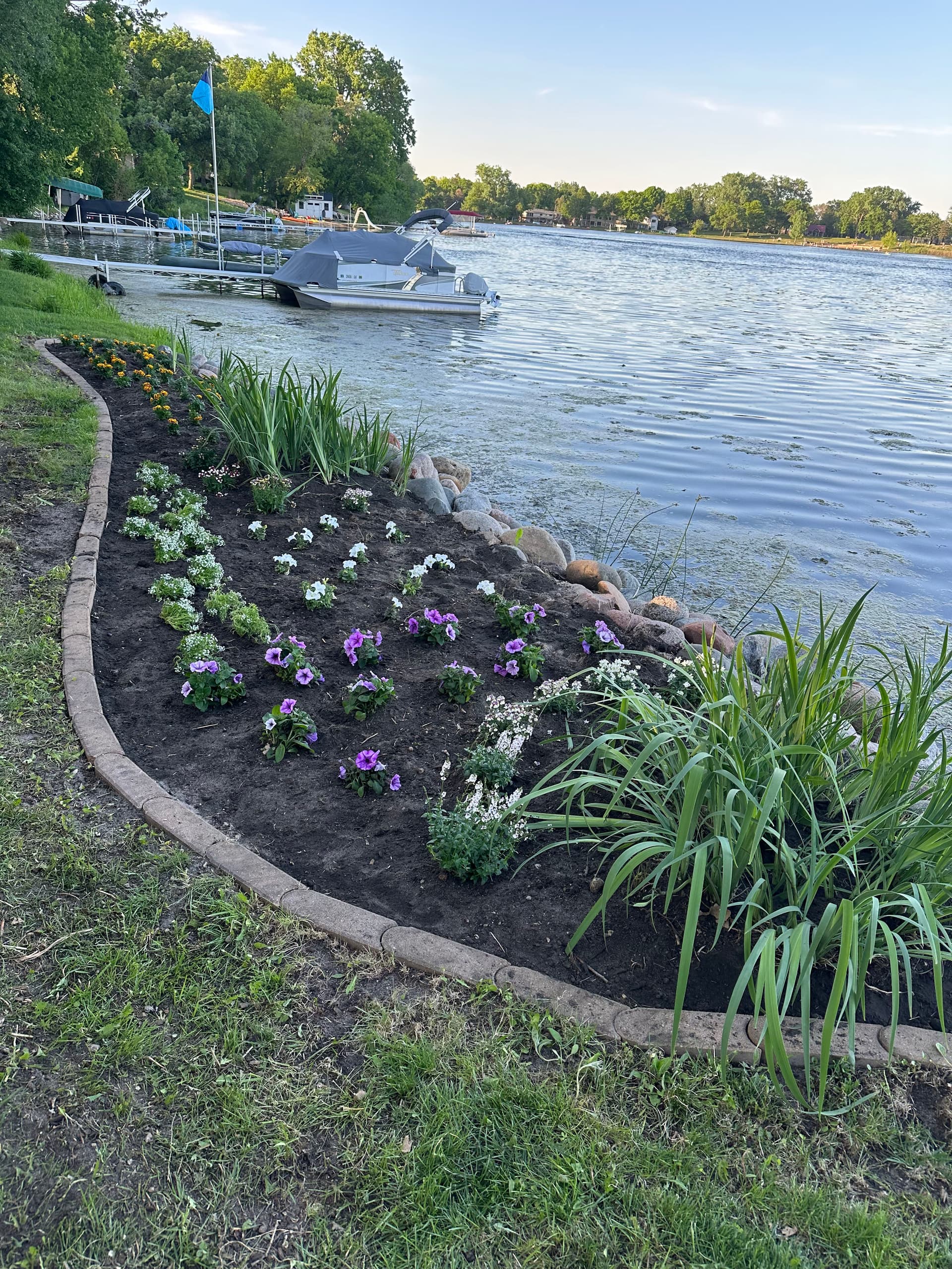 Gallery photos for Wright County Lakefront Landscaping and Shoreline Cleanup: Image #2