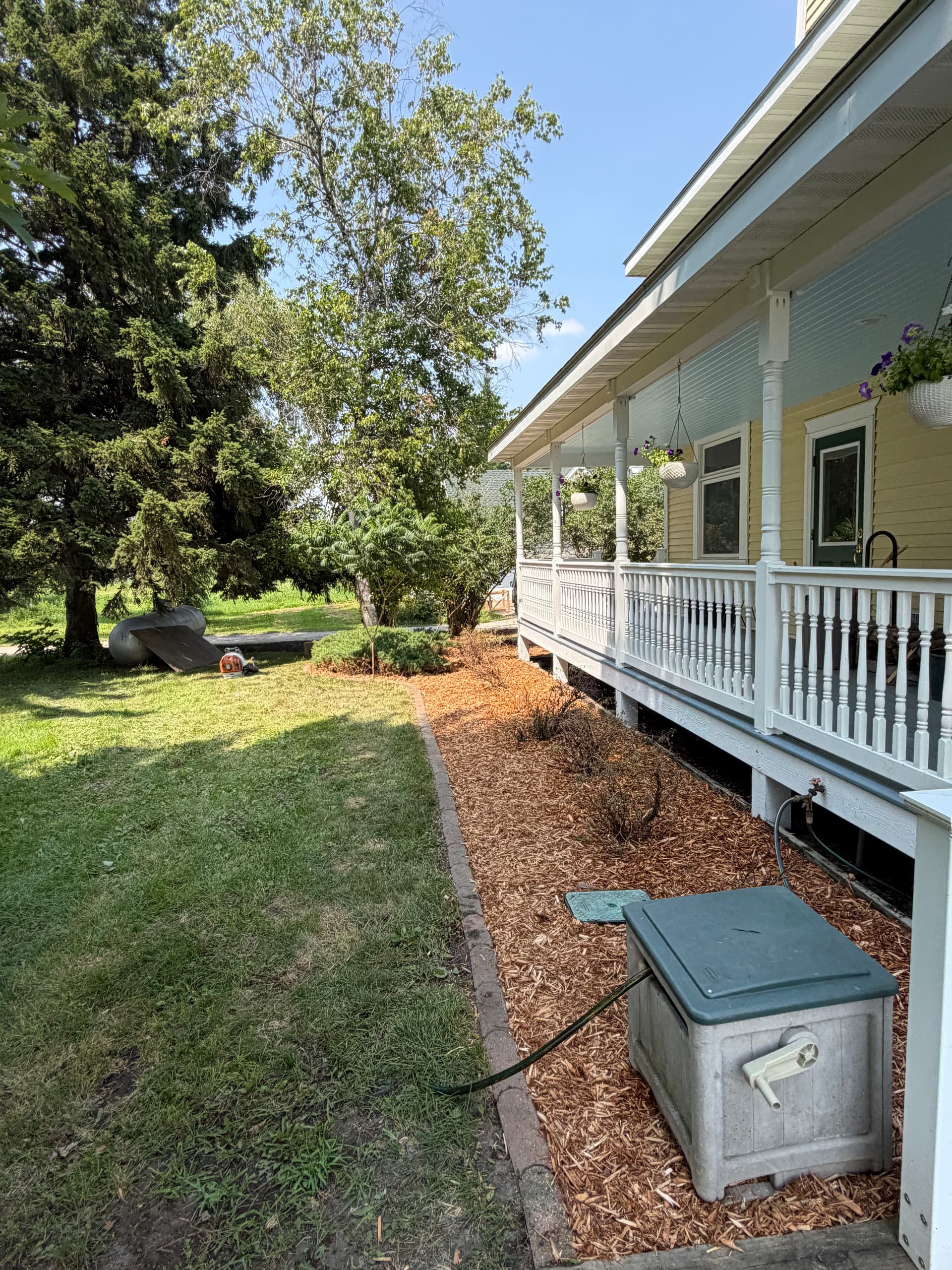 Gallery photos for Overgrown Landscape Cleaned Up and Completely Rebuilt: Image #6